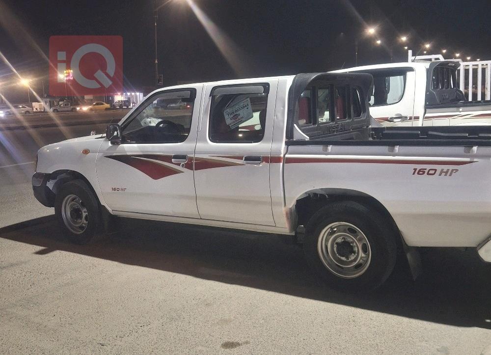 نيسان بيك اب